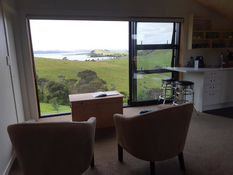 Dymond View - Accommodation New Zealand 0