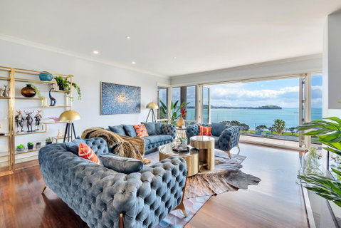 Elegant Orakei 4BR Mansion - Accommodation New Zealand 1