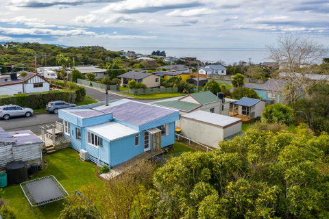 Family Ties - Accommodation New Zealand 1