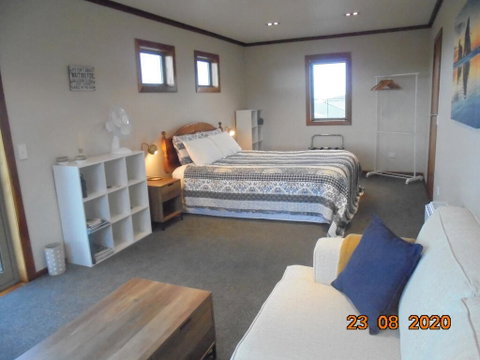 Farewell Views - Accommodation New Zealand 2