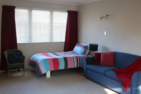 Feel At Home - Accommodation New Zealand 3