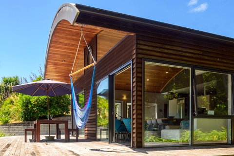 FlaxWater Bach - Lake Tarawera Holiday Home - Accommodation New Zealand 0