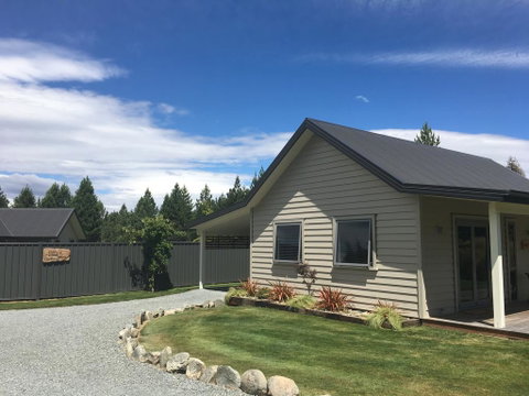 Foehn Cottage - Accommodation New Zealand 2