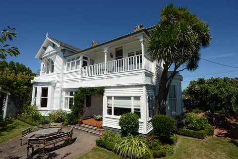 Glen Almond House - Accommodation New Zealand 0