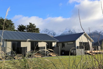 Glenorchy Peaks Bed And Breakfast