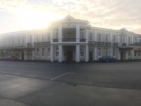 Grand Hotel - Whangarei - Accommodation New Zealand 0