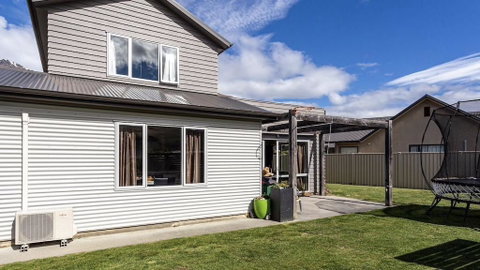 Grandeur House - Accommodation New Zealand 1