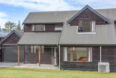 Hanmer Alpine Escape - Hanmer Springs Holiday Home