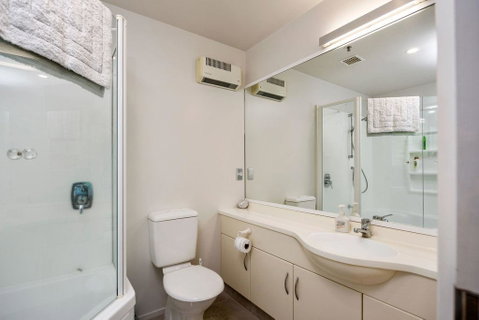 Harbour Mount Ocean Views - Mt Maunganui Holiday Home - Accommodation New Zealand 3