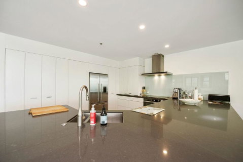 Harbour Mount Ocean Views - Mt Maunganui Holiday Home - Accommodation New Zealand 1