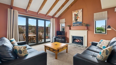 Heritage Village - Villa #5 - Accommodation New Zealand 1