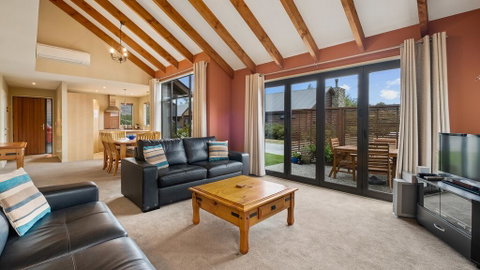 Heritage Village - Villa #5 - Accommodation New Zealand 2