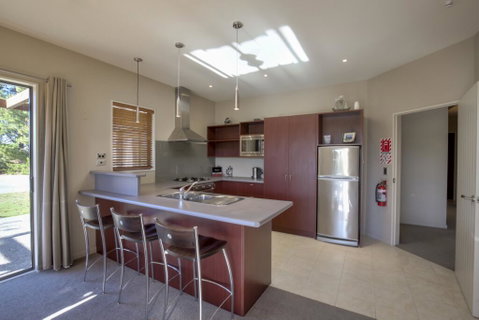 Heritage Village Villa 17 - Accommodation New Zealand 3