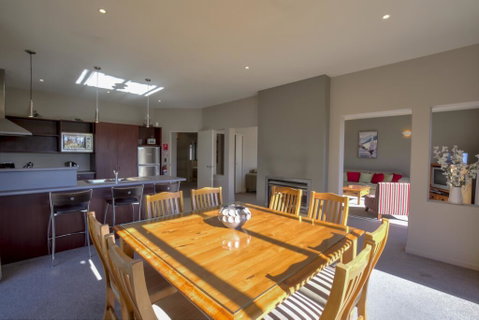 Heritage Village Villa 17 - Accommodation New Zealand 2