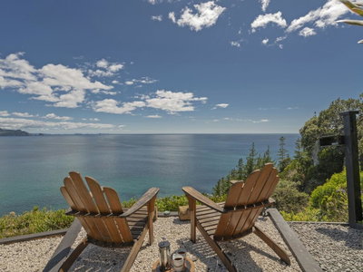 Hideaway - Tairua Downstairs Holiday Unit