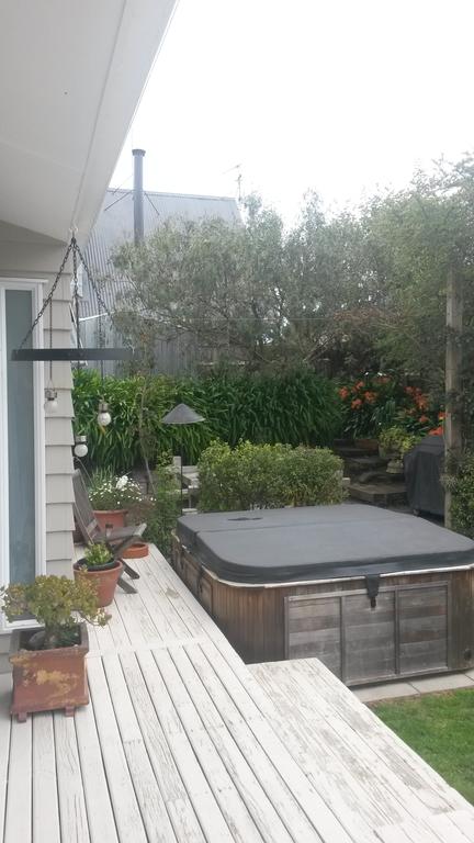 Homestayatpitoitoi - Accommodation New Zealand 1