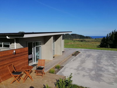 Hot Water Beach Lookout B&B