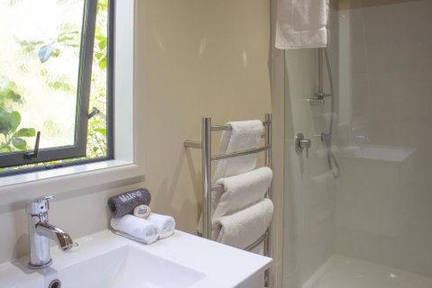 Hot Water Beach TOP 10 Holiday Park - Accommodation New Zealand 1