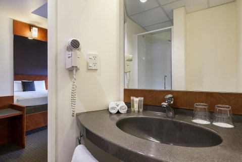 Ibis Christchurch - Accommodation New Zealand 3