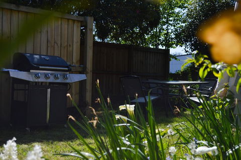 Intrepid Bed & Breakfast - Accommodation New Zealand 3