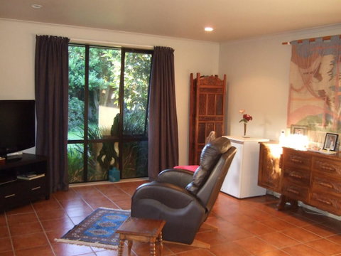 Jade Bed & Breakfast - Accommodation New Zealand 2