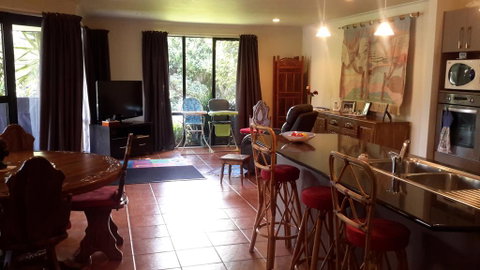 Jade Bed & Breakfast - Accommodation New Zealand 3