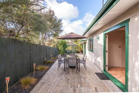 Kaihua Lookout - Taupo Holiday Home - Accommodation New Zealand 3