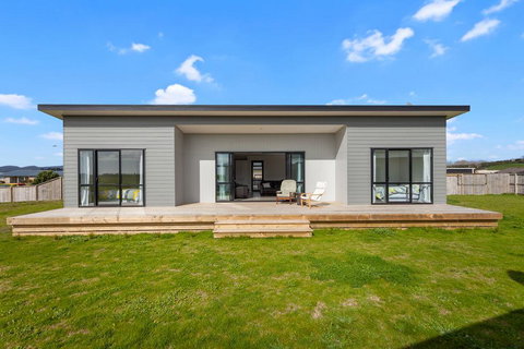 Kukumoa At The Beach - Accommodation New Zealand 0