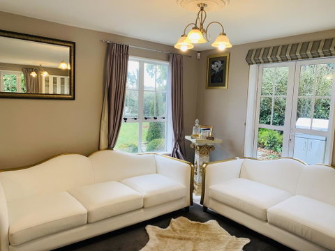 L&J's Manor House - Accommodation New Zealand 2