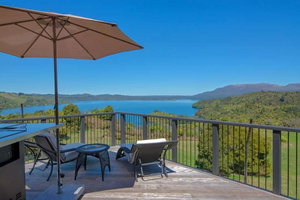 Lake Okataina Holiday Family Home 3 Bedrooms