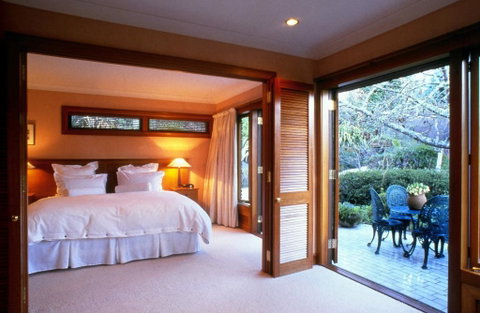 Lake Taupo Lodge - Accommodation New Zealand 3