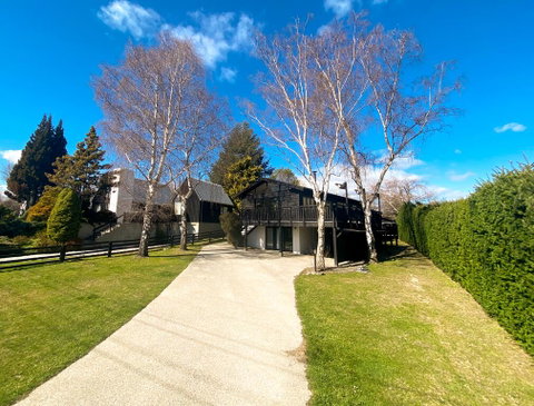 Lake Wanaka House Only 200m From The Lake! - Accommodation New Zealand 0