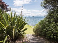 Lakeside Beauty - Hatepe Holiday House