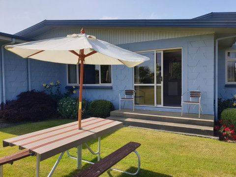 Lakeside Motel & Apartments - Accommodation New Zealand 1
