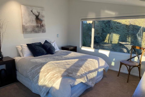 Lakeview Heights Luxury Apartment 2 - Accommodation New Zealand 1