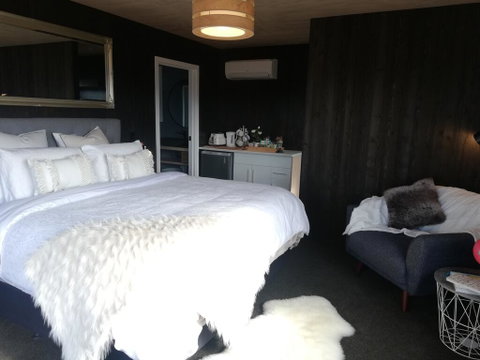 Lancewood Lodging - Accommodation New Zealand 0