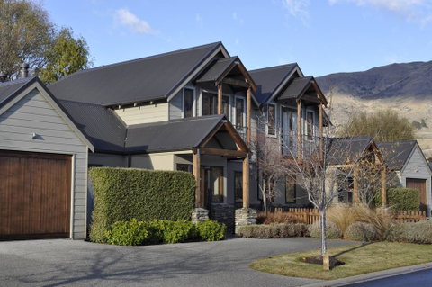 Lansdown Peaks Apartment - Accommodation New Zealand 0