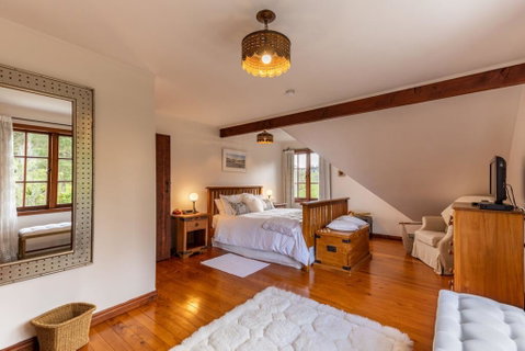 Last Straw Cottage - Accommodation New Zealand 1