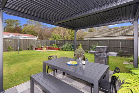 Leave Of Absence - Christchurch Holiday Home - Accommodation New Zealand 1