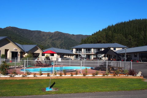 Linkwater Motel And Backpackers - Accommodation New Zealand 0