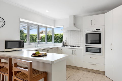 Little Oasis - Mount Maunganui Holiday Home - Accommodation New Zealand 1