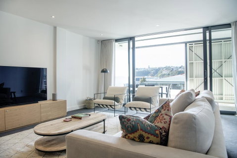 Loft At Shed 5 - Ahuriri Holiday Apartment - Accommodation New Zealand 1