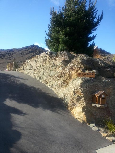 Lookout Studio - Accommodation New Zealand 1