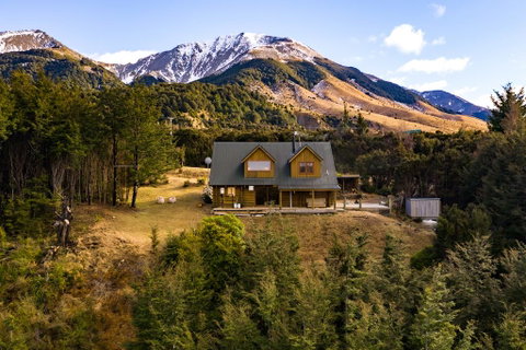 Lyford's Boutique Retreat - Relax & Enjoy - Accommodation New Zealand 0