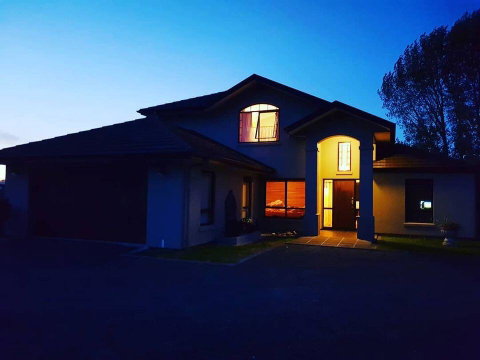 Mangrove Manor Bed & Breakfast - Accommodation New Zealand 1