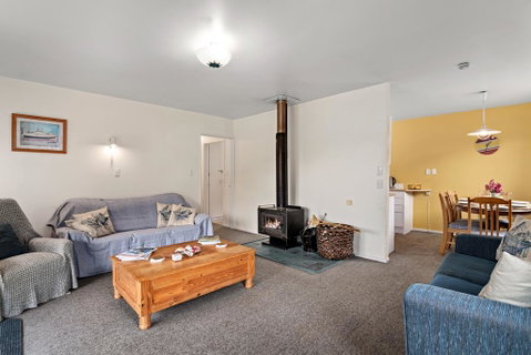 Manuka Retreat - Ngakuta Bay - Accommodation New Zealand 1