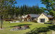 Maple Lodge Luxury Bed & Breakfast - thumb 0