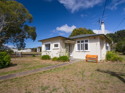 Marahau Cottage - Nelson Holiday Home