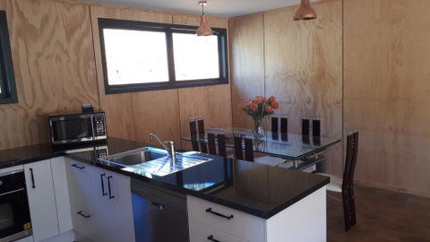 Marlborough Sounds Accommodation - Accommodation New Zealand 3