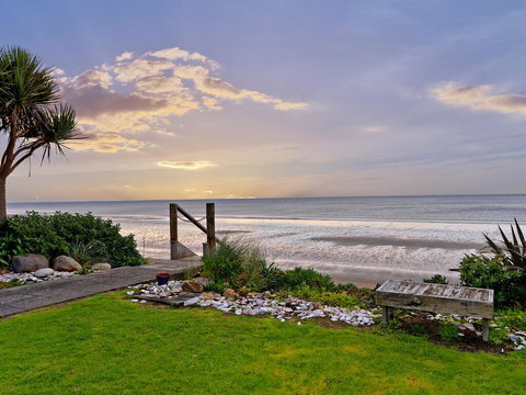 Mohua - Pakawau Holiday Home - Accommodation New Zealand 0
